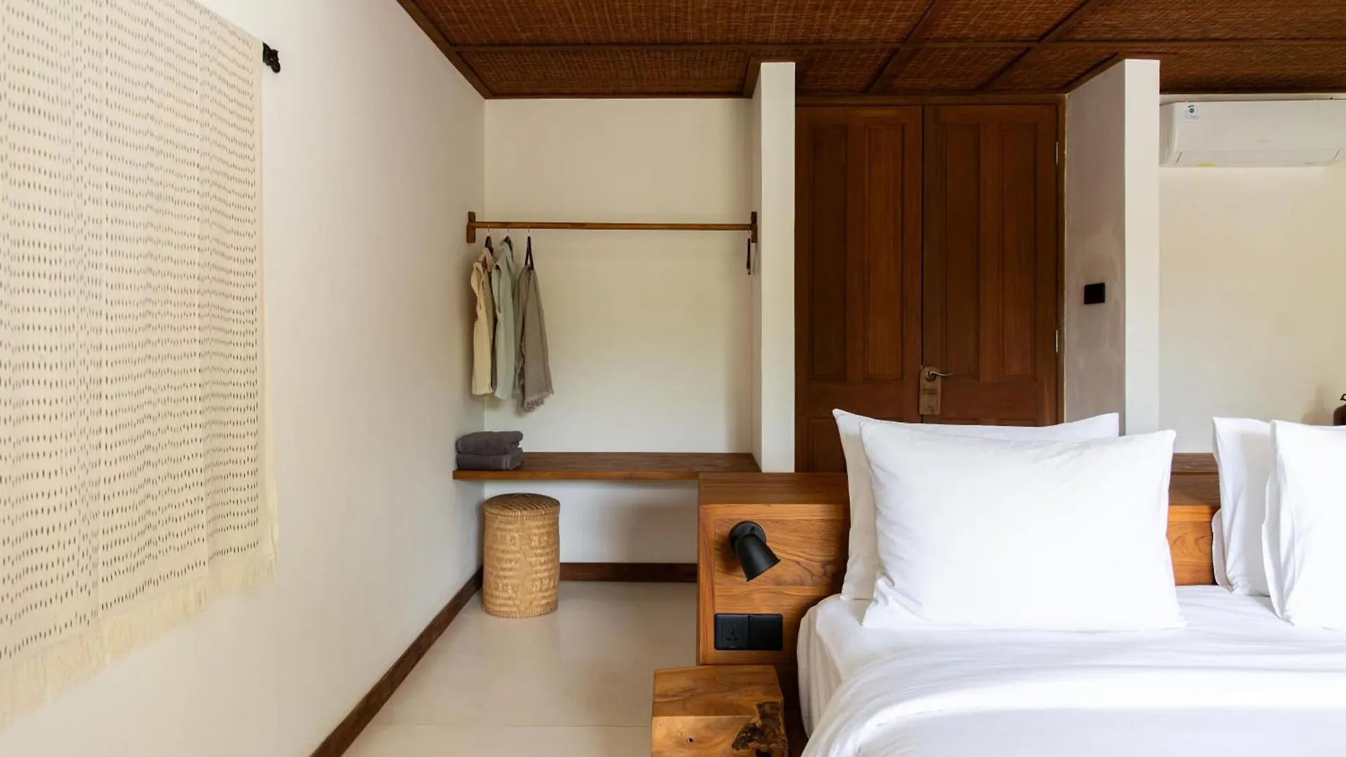 The Soko Bali Hotel Uluwatu 0*,