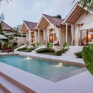 The Hut Hut Hotel